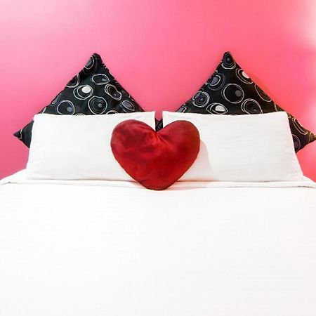 Pice Hotel Букит-Мертаджам Экстерьер фото